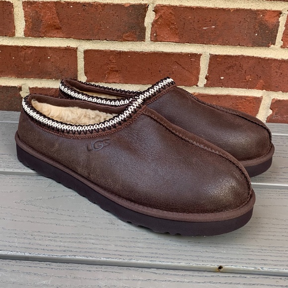 UGG Tasman Men's Leather Slipper - Picture 2 of 12